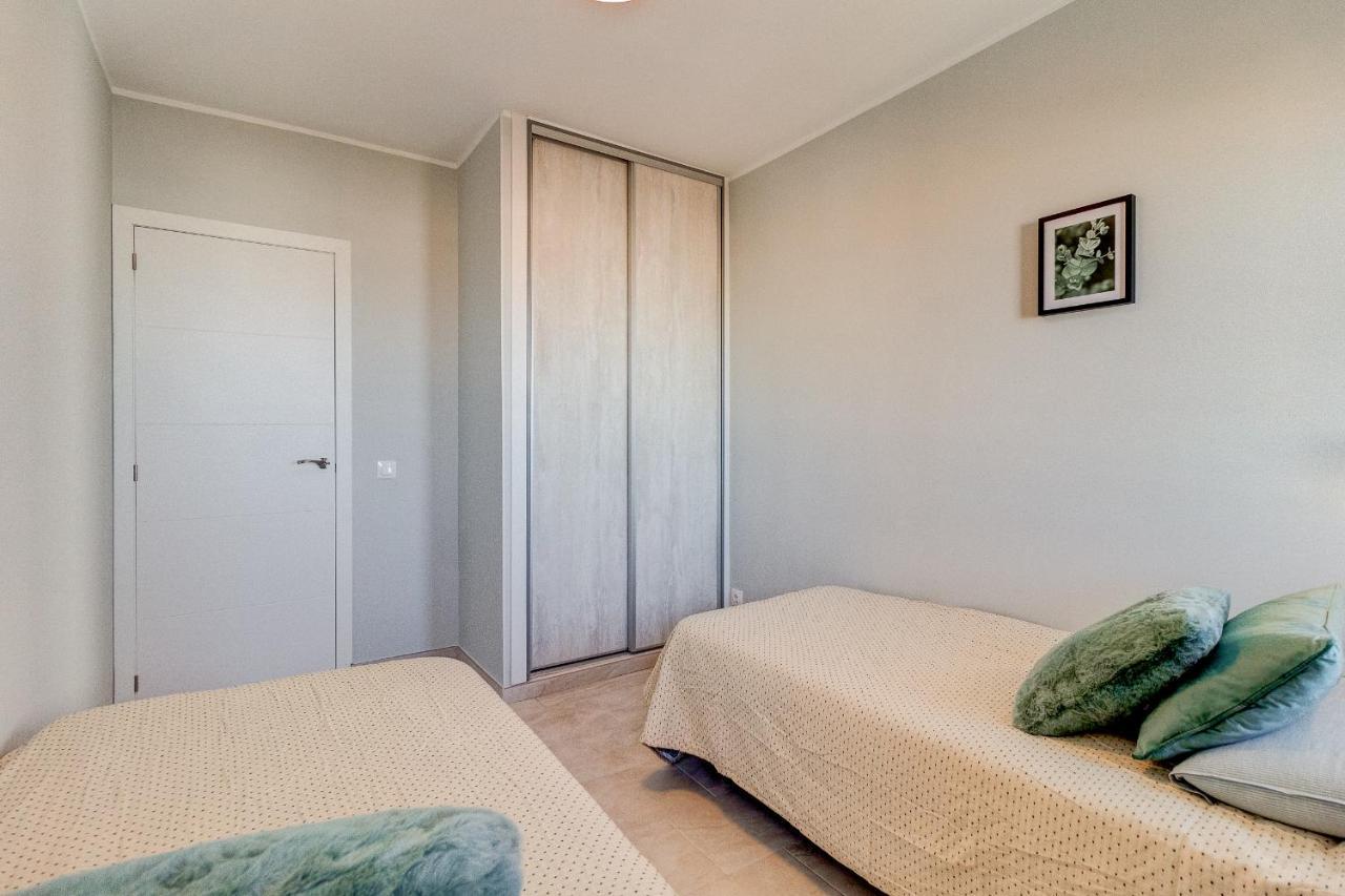 Paradise View Family Apartment By Altamarhomes 아데제 외부 사진