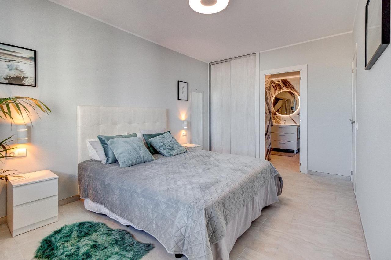 Paradise View Family Apartment By Altamarhomes 아데제 외부 사진